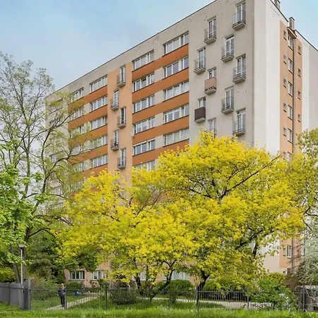 Elegant Zoliborz Next To Metro And Westfield Arkadia By Renters *