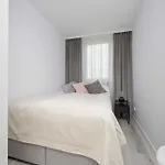 Apartament Elegant Zoliborz Next To Metro And Westfield Arkadia By Renters Warszawa