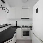 Apartament Elegant Zoliborz Next To Metro And Westfield Arkadia By Renters *